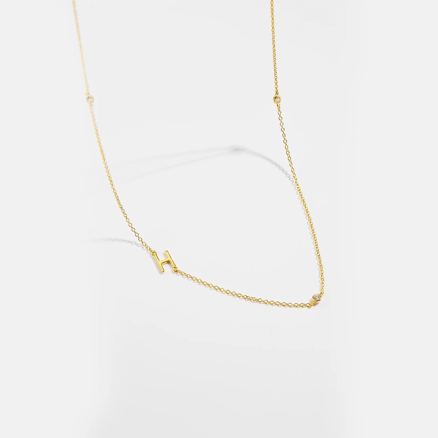 Colar inicial charm
