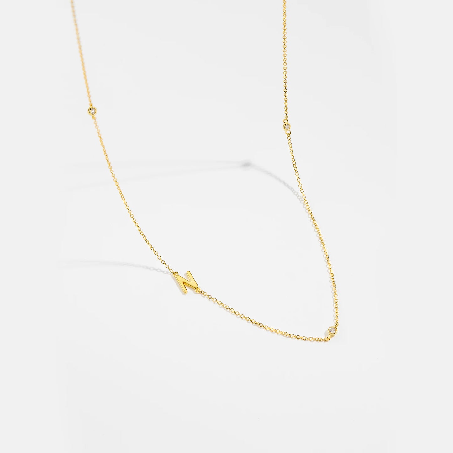 Colar inicial charm