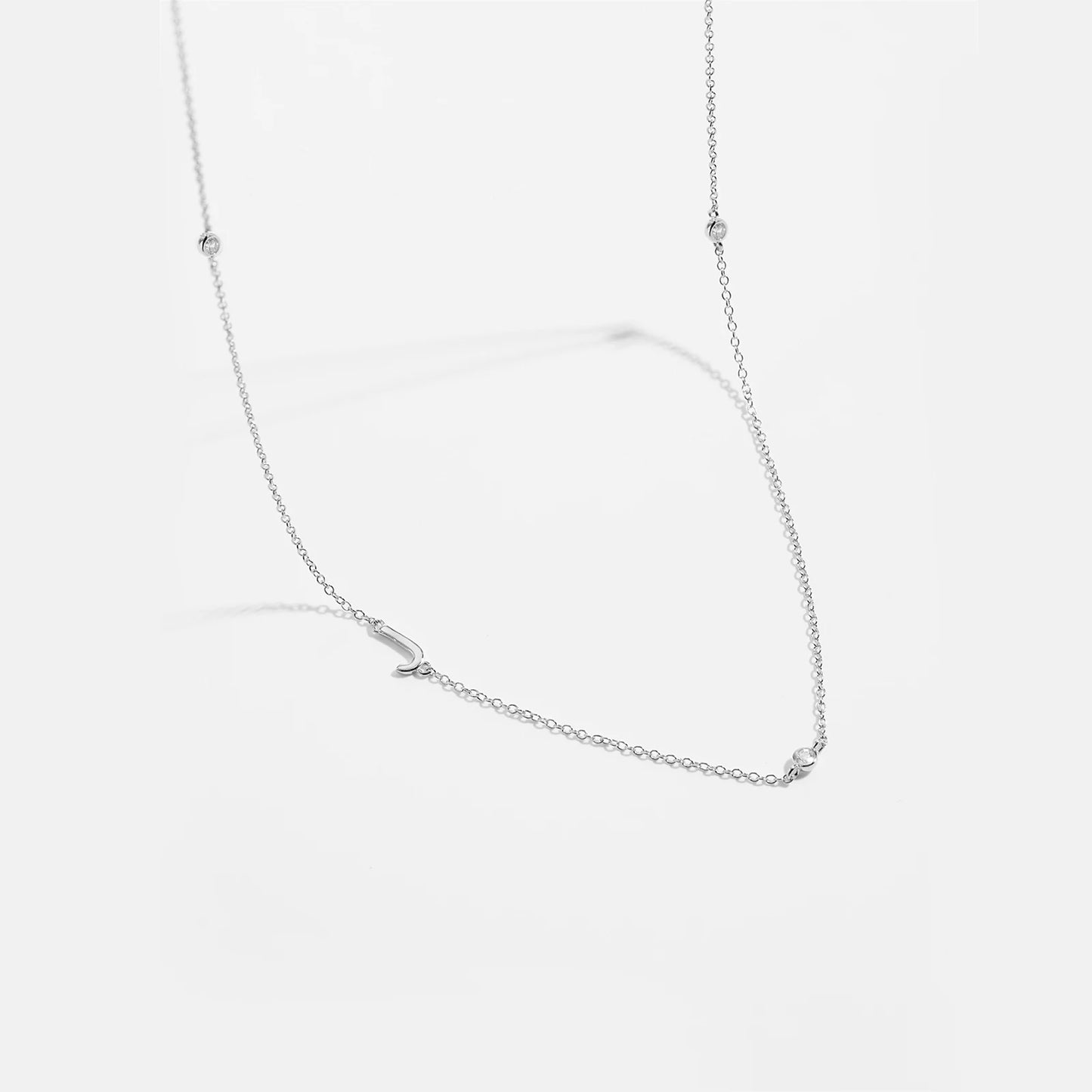 Colar inicial charm