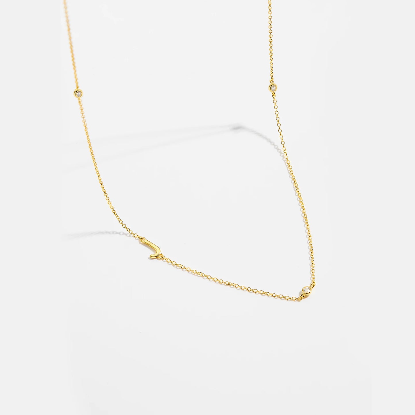 Colar inicial charm