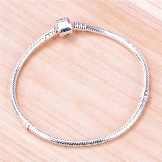 Pulseira charm