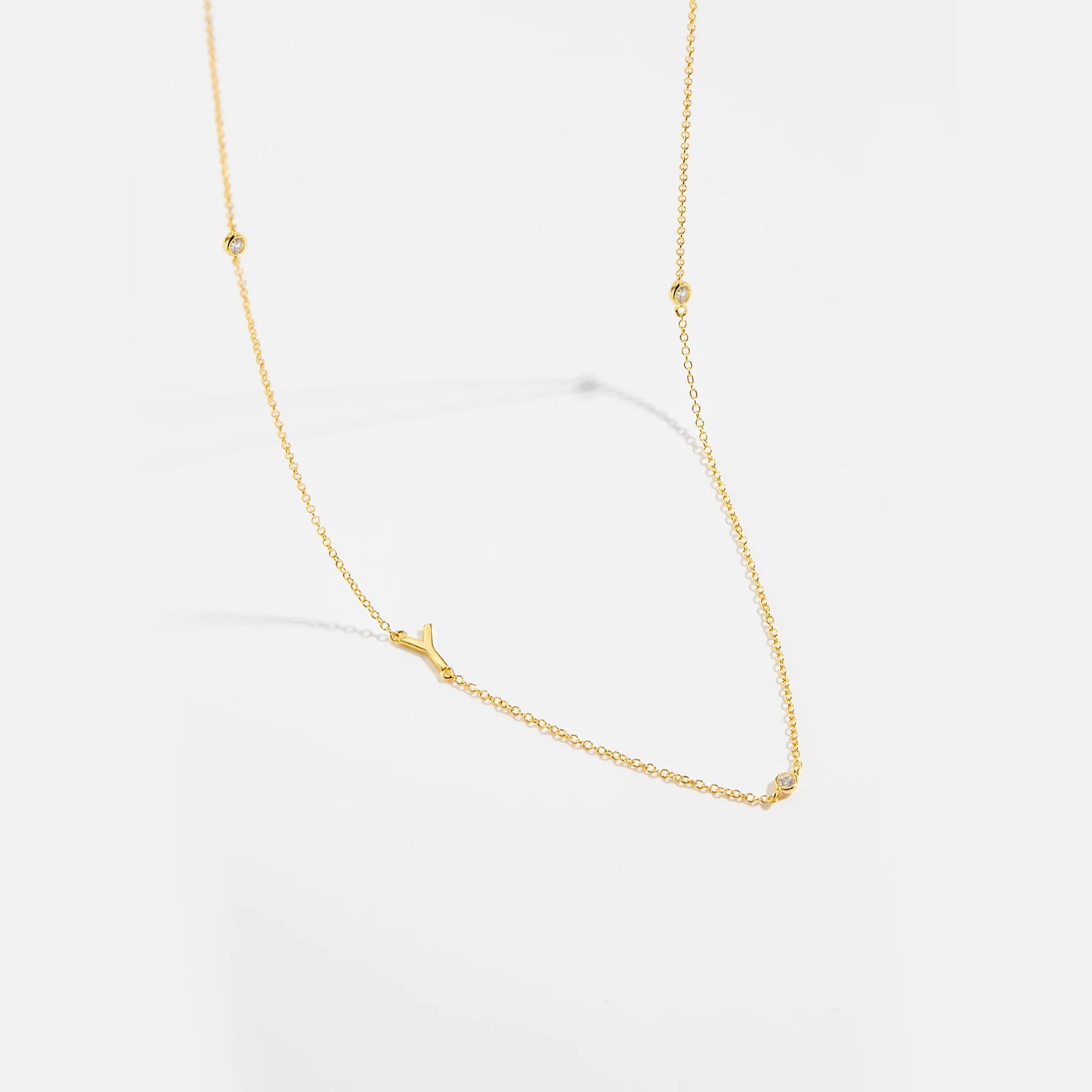 Colar inicial charm